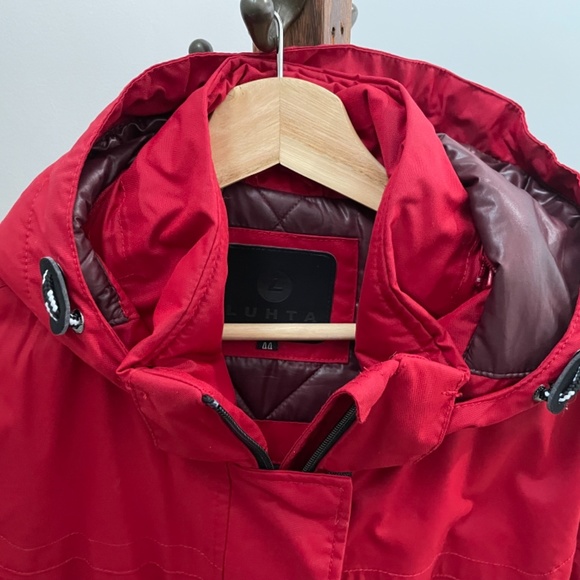 Luhta Winter  jacket / Women Size 16 / Red / movable hood. - Picture 4 of 15
